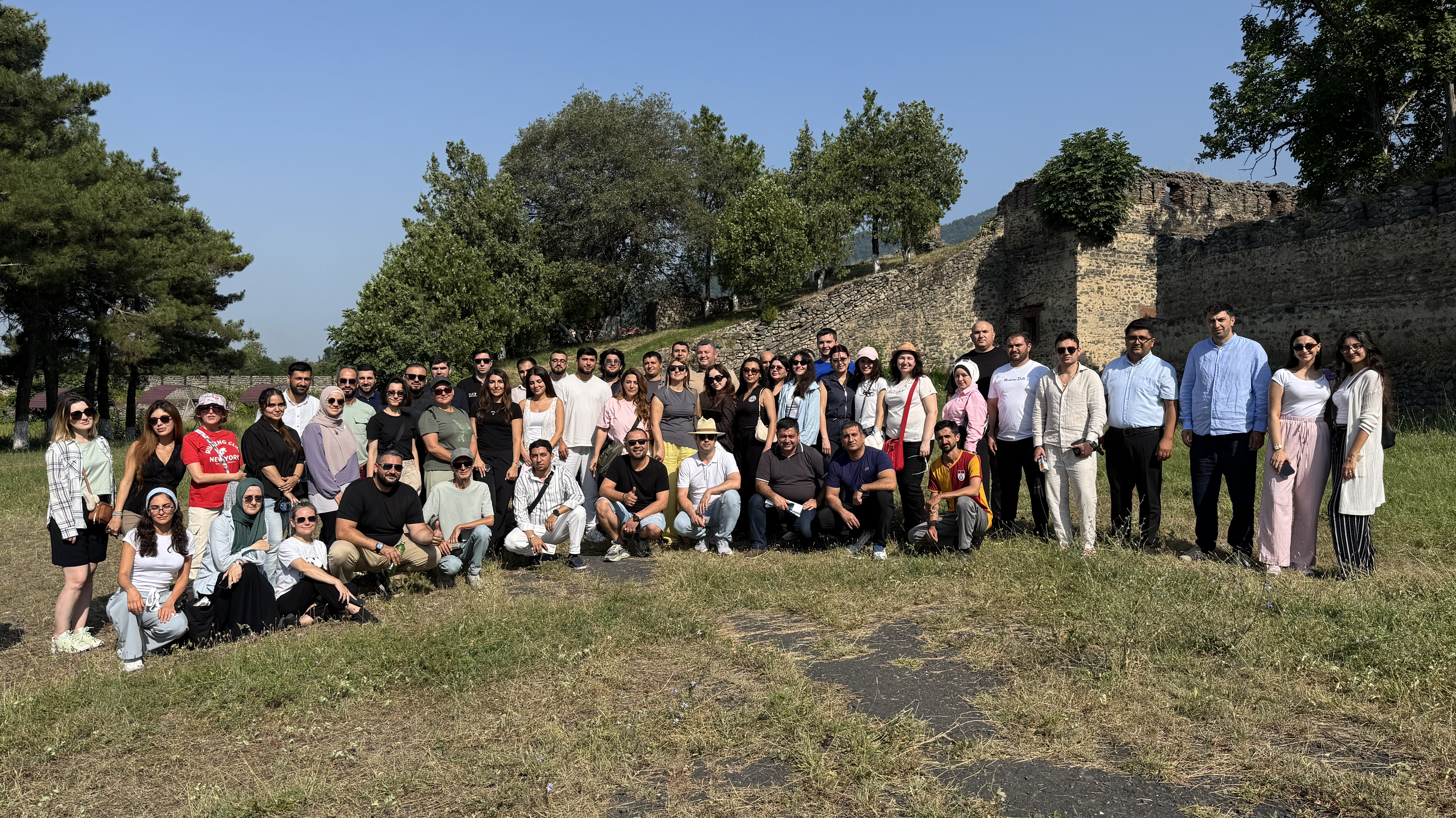Turizm sənayesi nümayəndələri üçün şimal-qərb regionuna tanışlıq səfəri təşkil olunub
